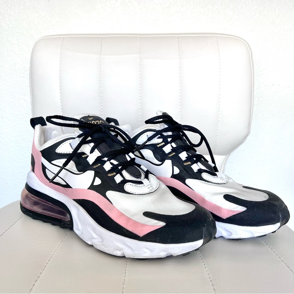 Nike Airmax 270 React 'Coral Black'